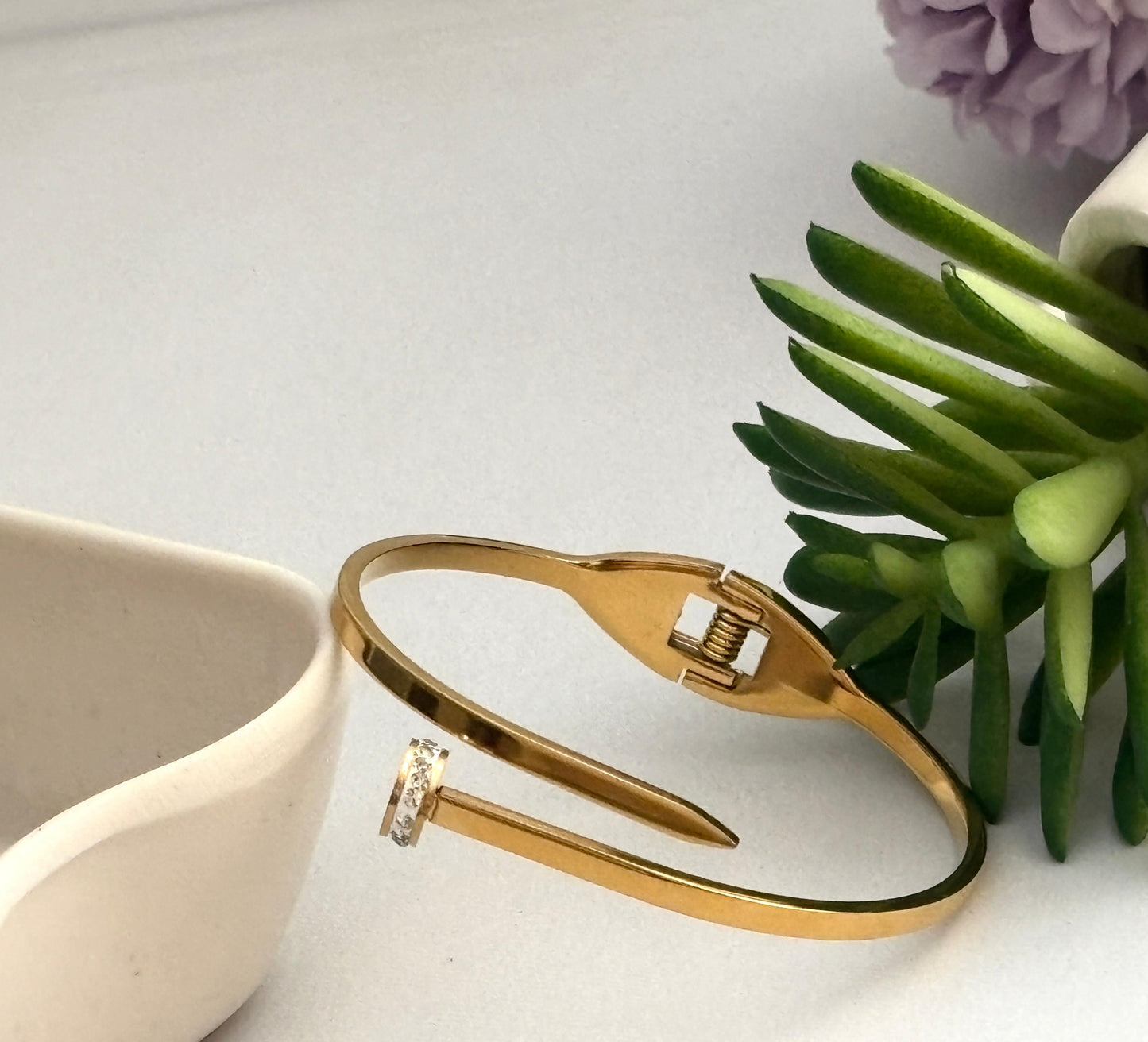 Women Golden Diamond Sleek Kada Bracelet (Anti Tarnish) (Small Size)