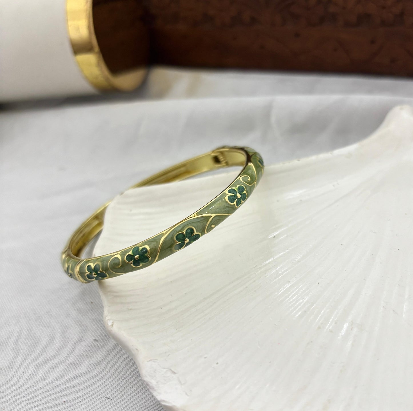 Women Anti Tarnish Enamel Floral Openable Kada Bracelet