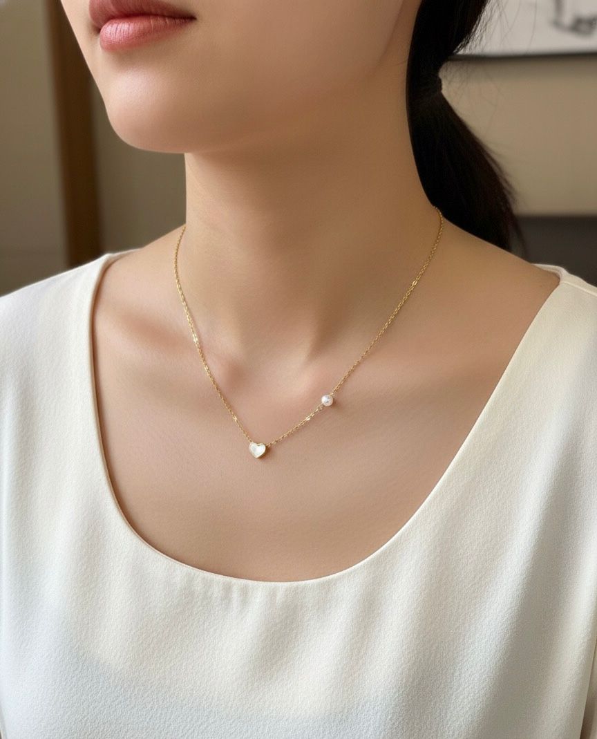 Women Heart Pearl Necklace (Anti Tarnish)
