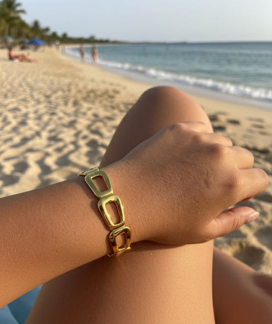 Women Square Designer Kada Bracelet (Anti Tarnish) (Adjustable)