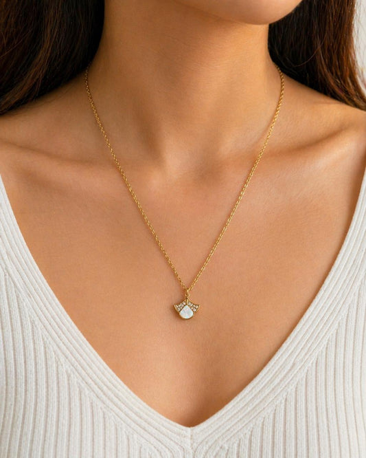 MOP Pearl Drop Angel Necklace ( Anti Tarnish ) - Nimé By Shop Trendys