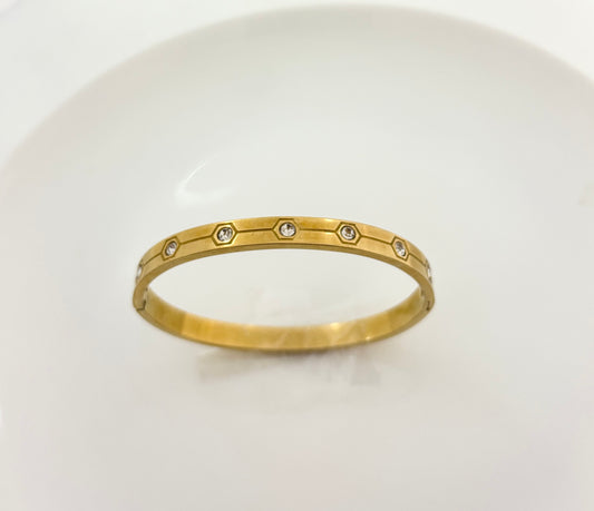 Golden Diamond Studed Women Kada Bracelet (Anti Tarnish)