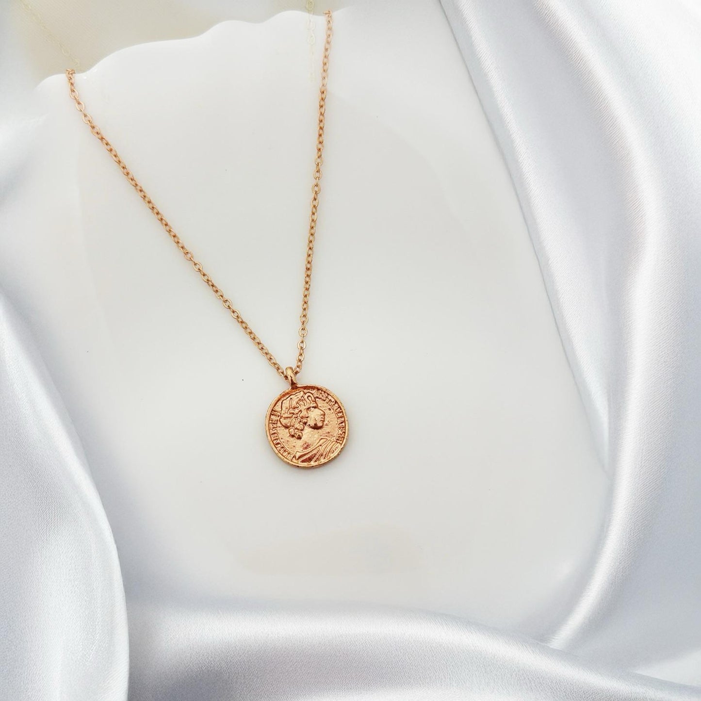 Simple Coin Women Necklace