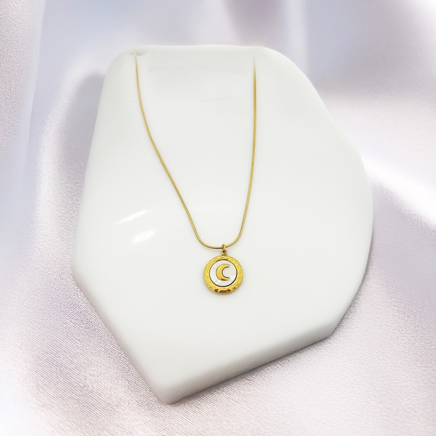 Mother of Pearl Moon Golden Women Necklace (Stainless Steel)