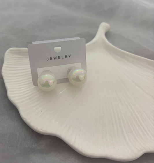 White Mother of Pearl Studs Earrings (Anti Tarnish)
