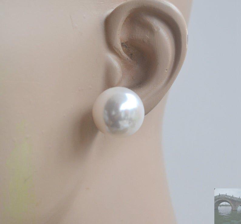 White Pearl Studs Earrings (Anti Tarnish)
