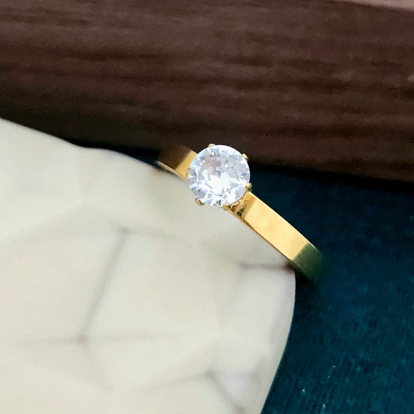 Men Golden Solitaire Band Ring (Anti Tarnish)