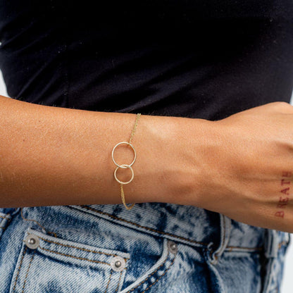 Eternity Interlock Women Bracelet