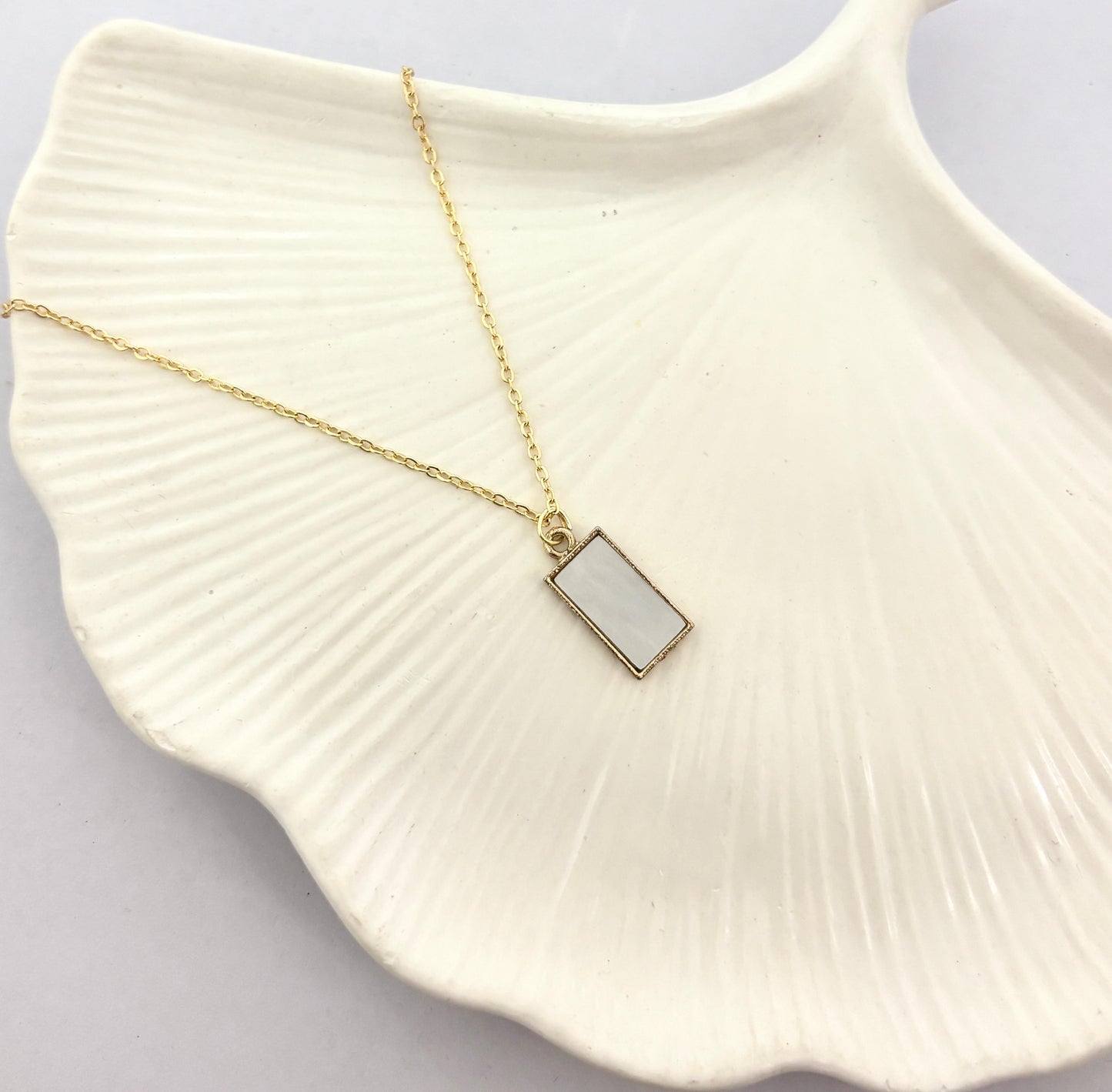 Seashell Rectangle Women Necklace
