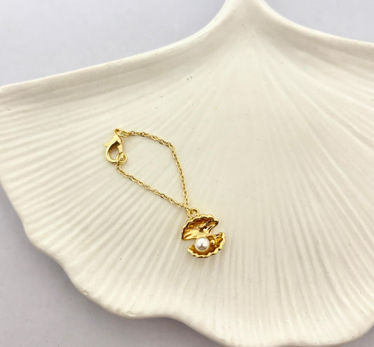 Oyster Pearl Watch Charm