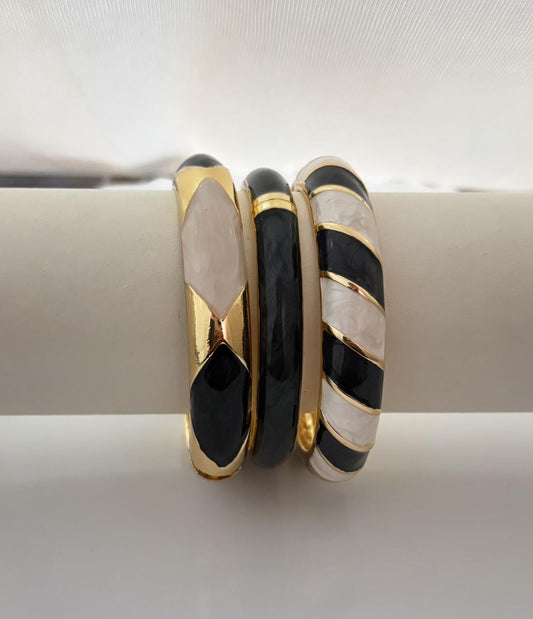 Black White Enamel Kada Bangle