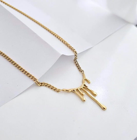 Women Golden Drip Necklace (Anti Tarnish)