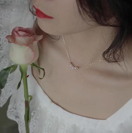 Golden Triple Pearl Charm Women Necklace (Anti Tarnish)