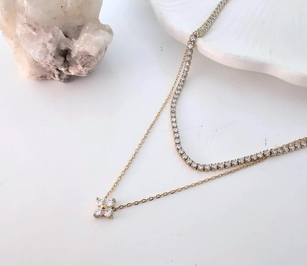 Crystal Glow Layered Women Necklace (Anti Tarnish)
