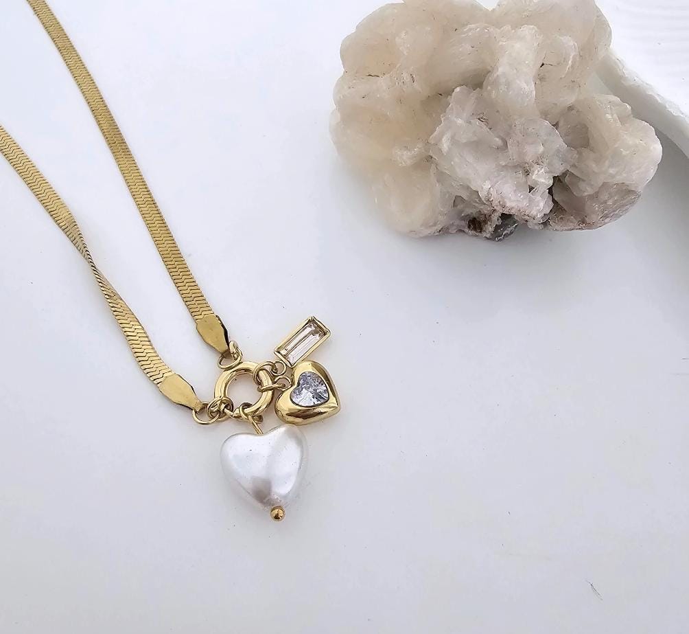 Golden Charm Luxe Collection Women Necklace (Anti Tarnish)