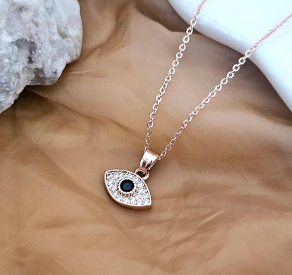 Silver Guardian Evil Eye Women Necklace (Anti Tarnish)