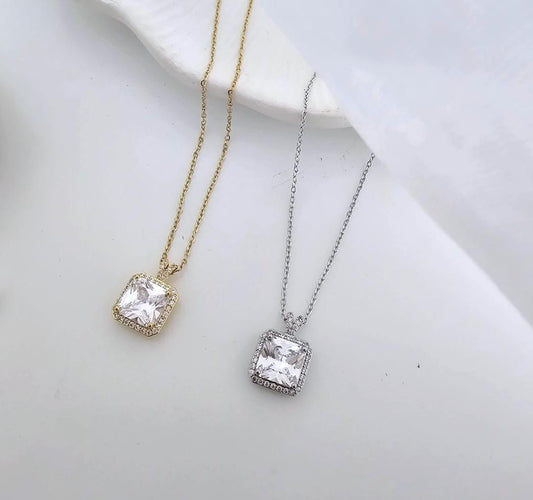 Lustre Square Pendant Women Necklace (Anti Tarnish)