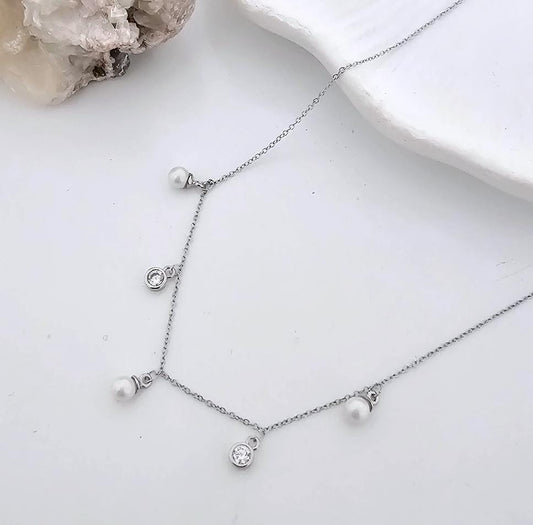 Silver Luna Pearl Women Necklace (Anti Tarnish)