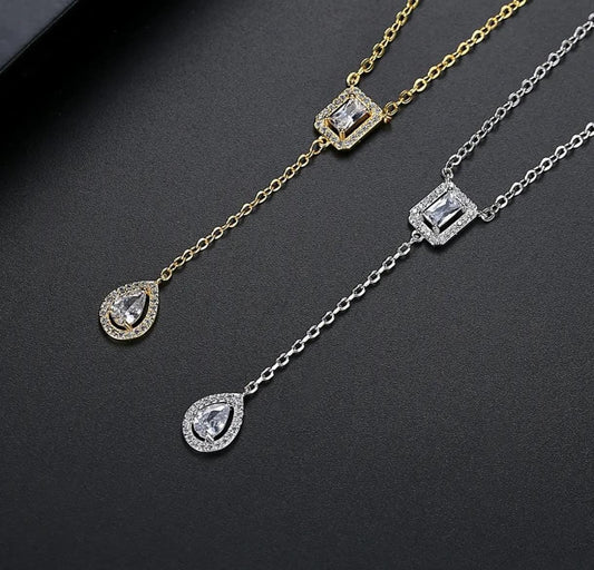 Aurora Drop Women Necklace (Anti Tarnish)