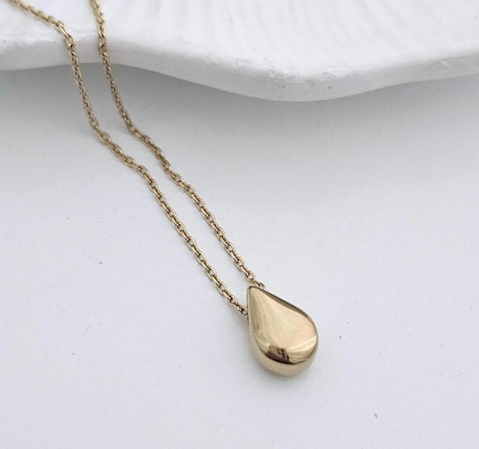 Women Minimal Drop Necklace (Anti Tarnish)