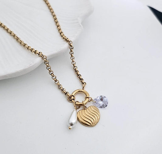 Women Heart Pearl Toggle Charm Necklace (Anti Tarnish)
