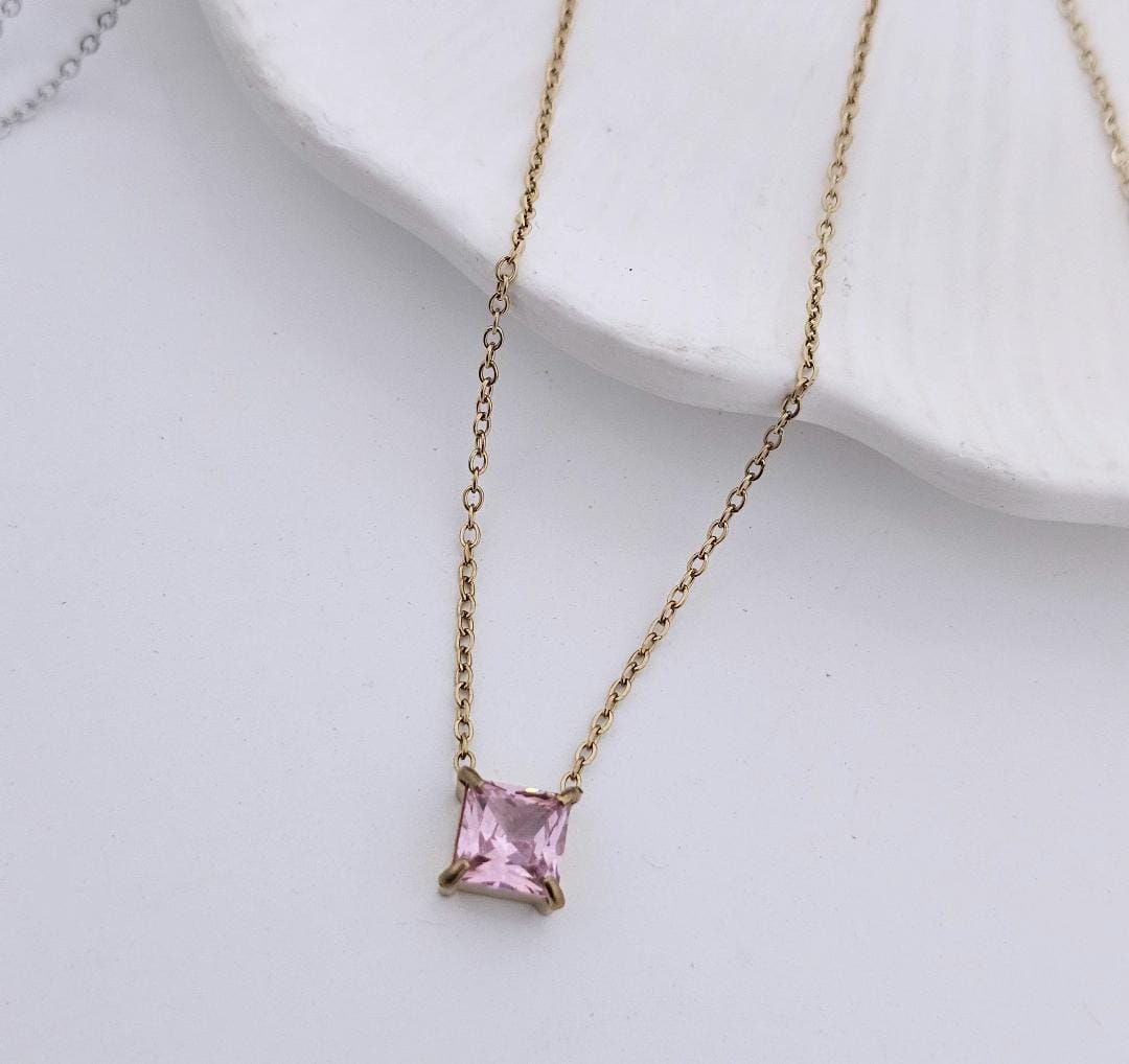 Women Pink Square Stone Necklace (Anti Tarnish)