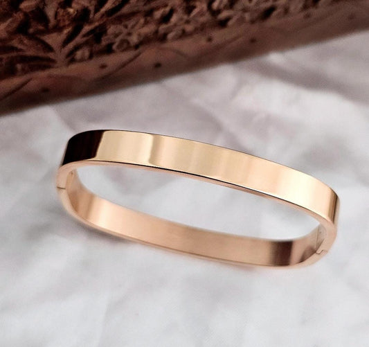 Rosegold Plain Square Men Kada