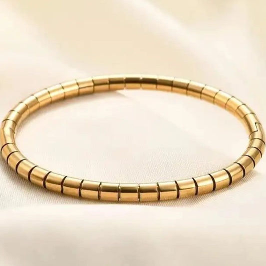 Curve Bamboo Women Kada Bracelet (Anti Tarnish)