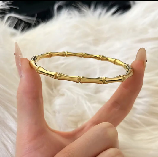 Minimal Bamboo Women Kada Bracelet (Anti Tarnish)