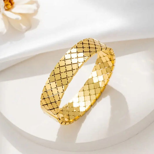 Lattice Luxe Women Kada Bracelet (Anti Tarnish)
