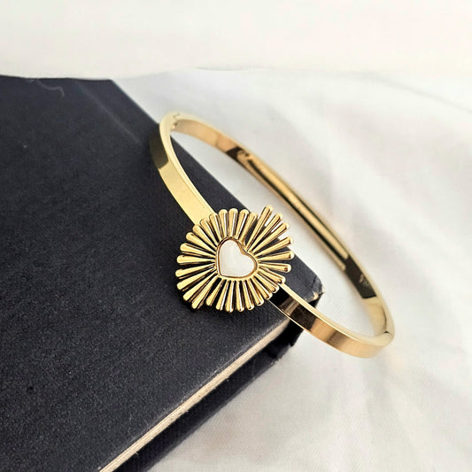 Sun Heart Women Kada Bracelet (Anti Tarnish)