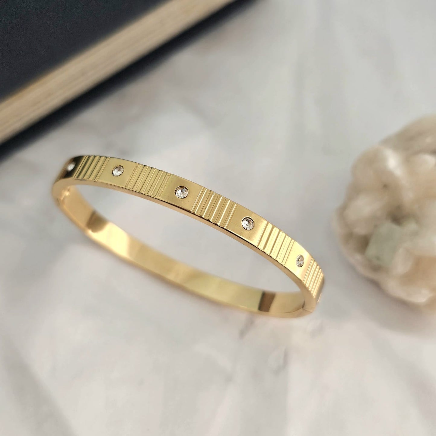 Stellar Women Kada Bracelet (Anti Tarnish)