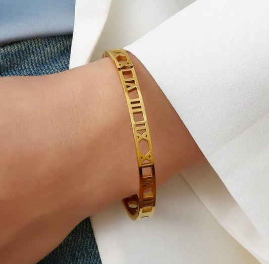Roman Numerical Women Kada Bracelet (Anti Tarnish) (Small Size)