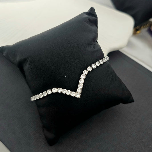 Women Silver V Adjustable Tennis Bracelet (Anti Tarnish)