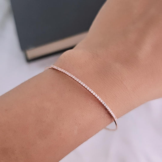Rosegold Diamond Band Delicate Solitaire Kada Bangle