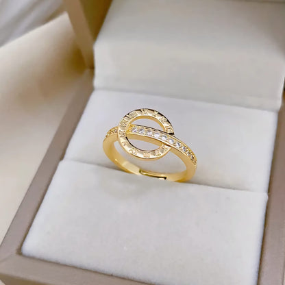 Roman Circle Classic Ring