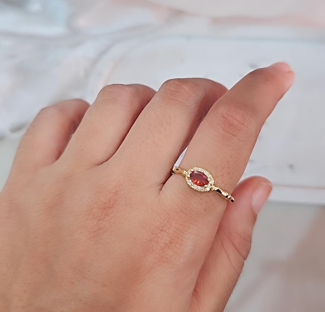 Oval Solitaire Stone Ring