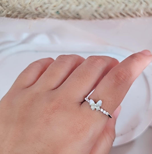 Pastel Green Butterfly Chic Ring