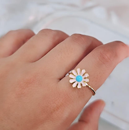 Flower Chic Ring