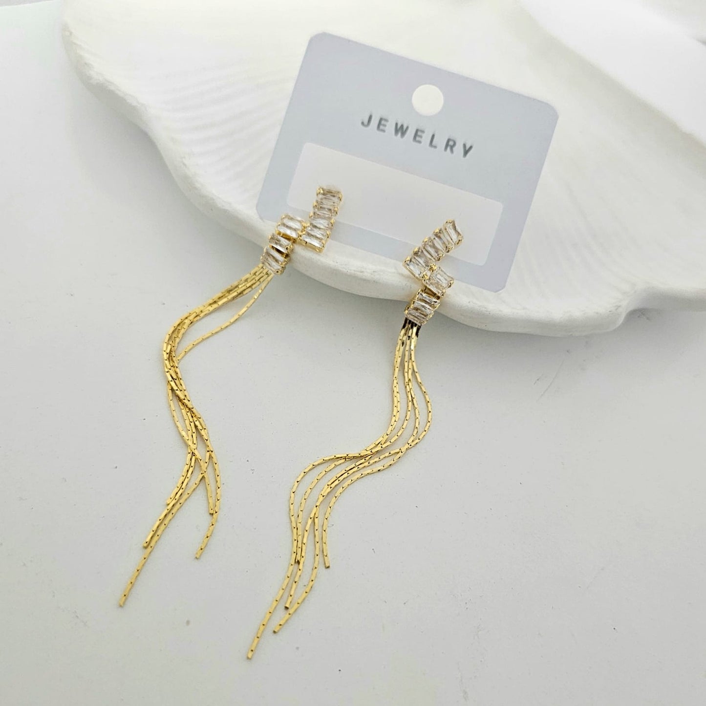 Gleam Stream Diamond Earrings