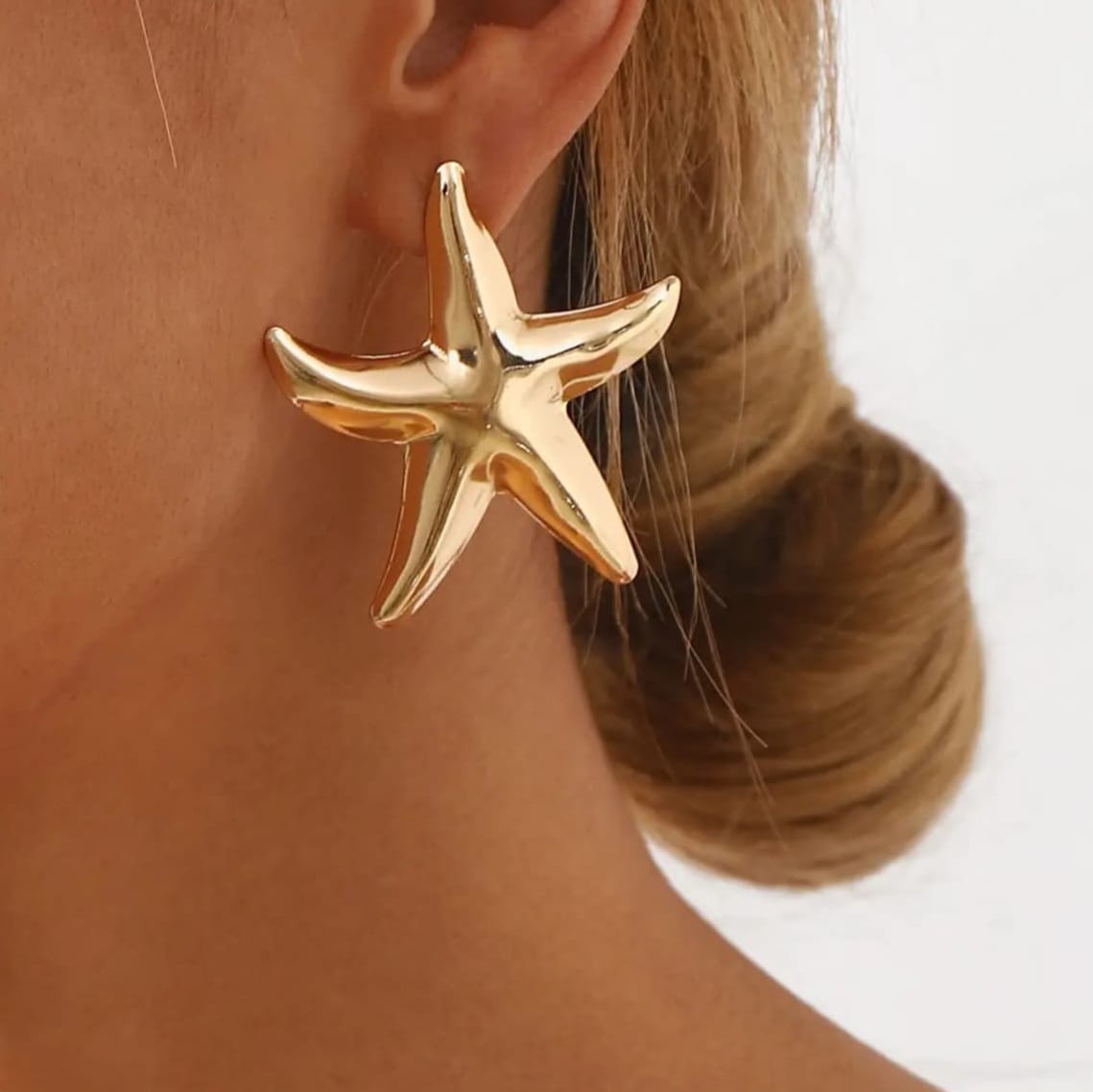 Golden Starfish Stud Earrings