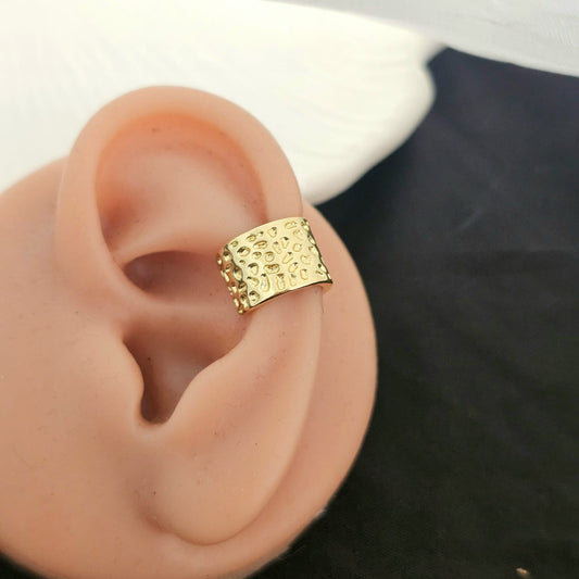 Chunky Style Earcuff (Single Ear)