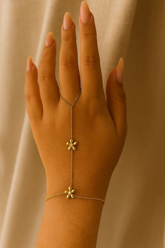 Flower Chain Ring With Bracelet ( Anti Tarnish )