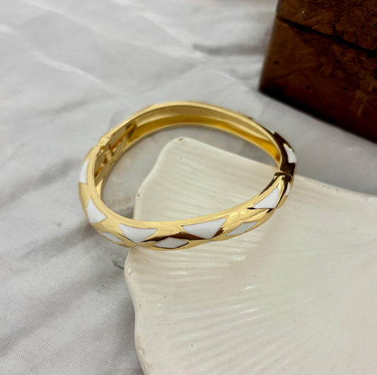 Curve Triangle White Enamel Kada Bangle