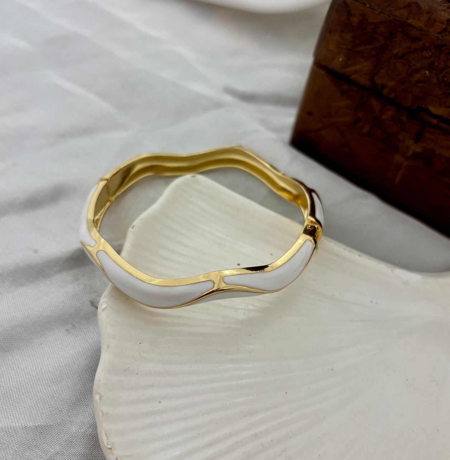 Curve White Enamel Kada Bangle