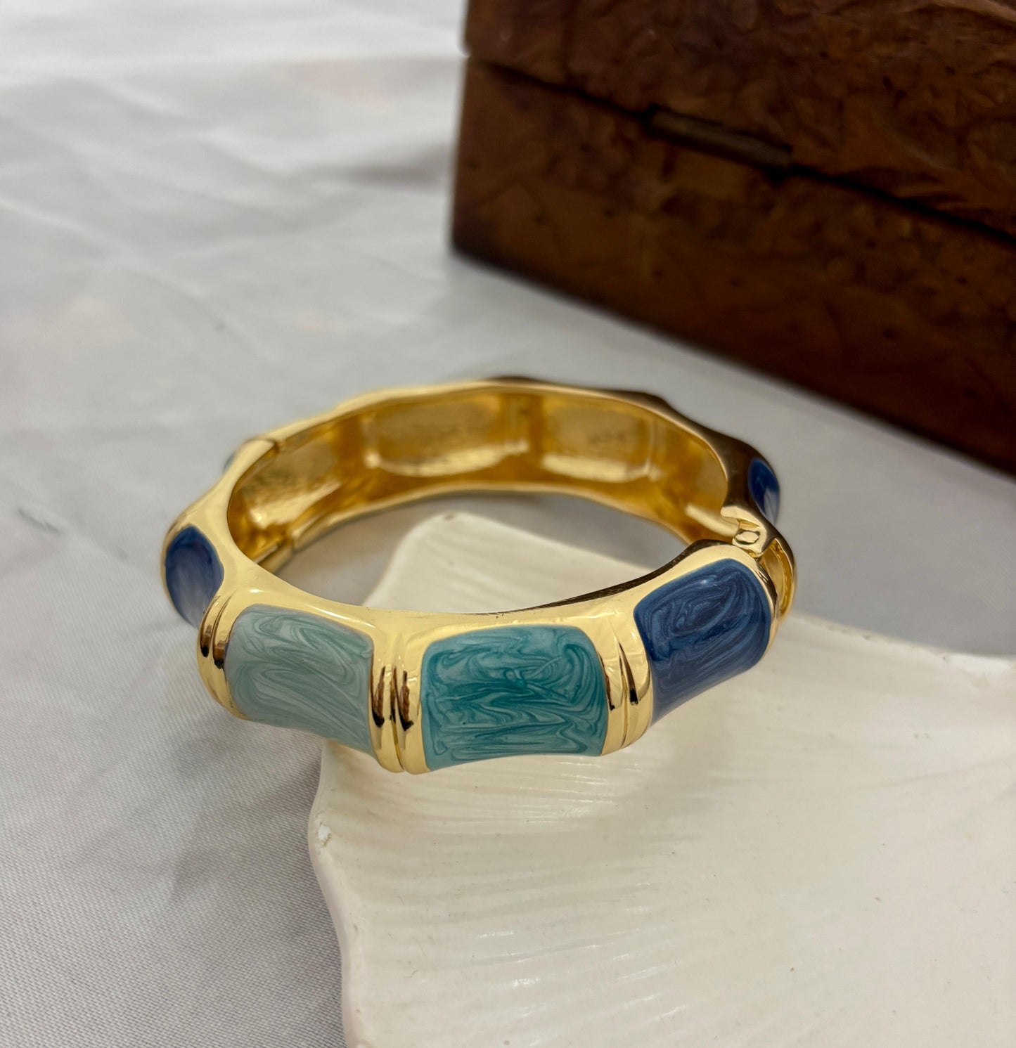 Thick Curve Rectangle Blue Enamel Kada Bangle