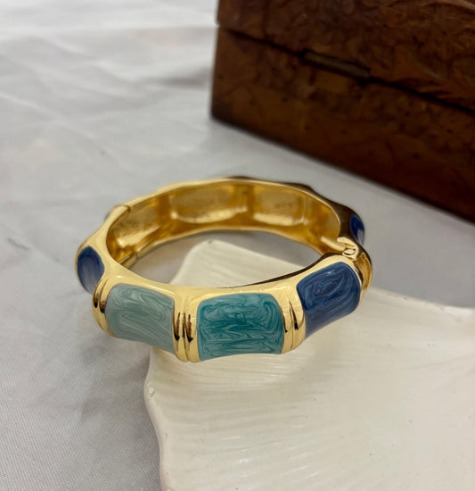 Thick Curve Rectangle Blue Enamel Kada Bangle