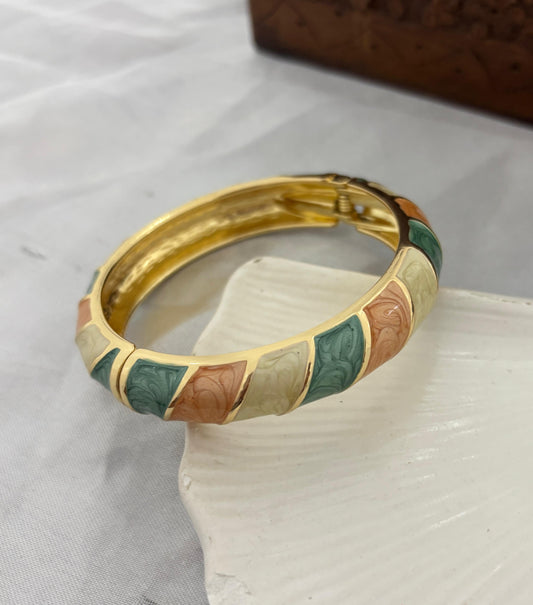 Thick Curve Brown Green Enamel Kada Bangle