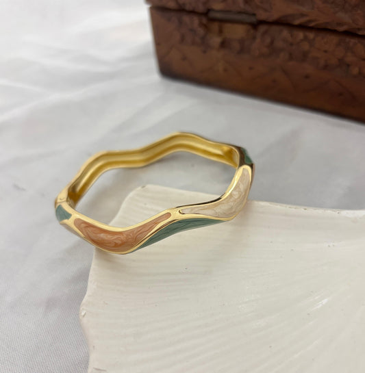 Curve Brown Green Enamel Kada Bangle