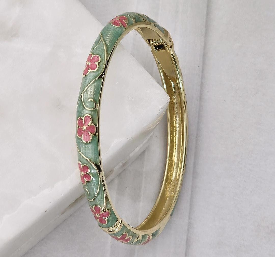 Women Anti Tarnish Enamel Floral Openable Kada Bracelet
